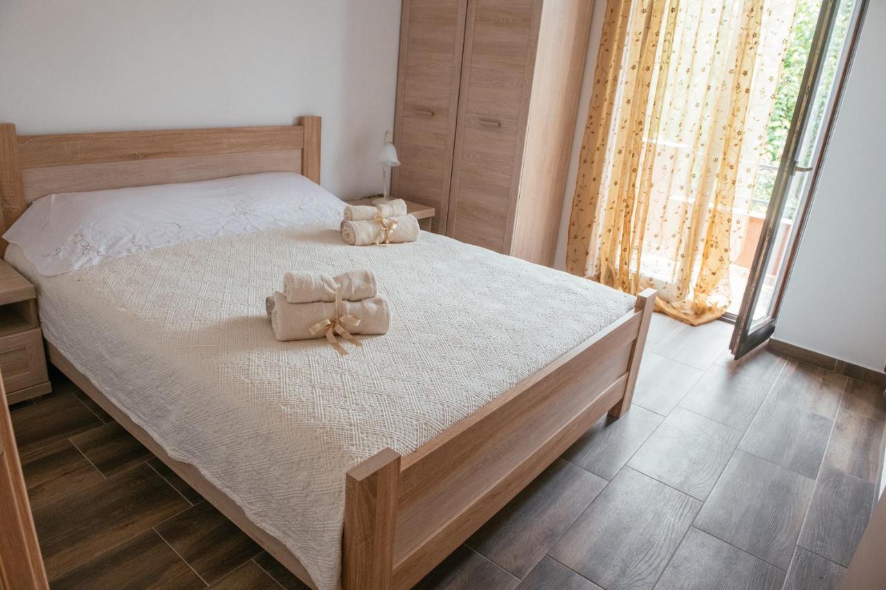 Big Hill Apartment コトル エクステリア 写真